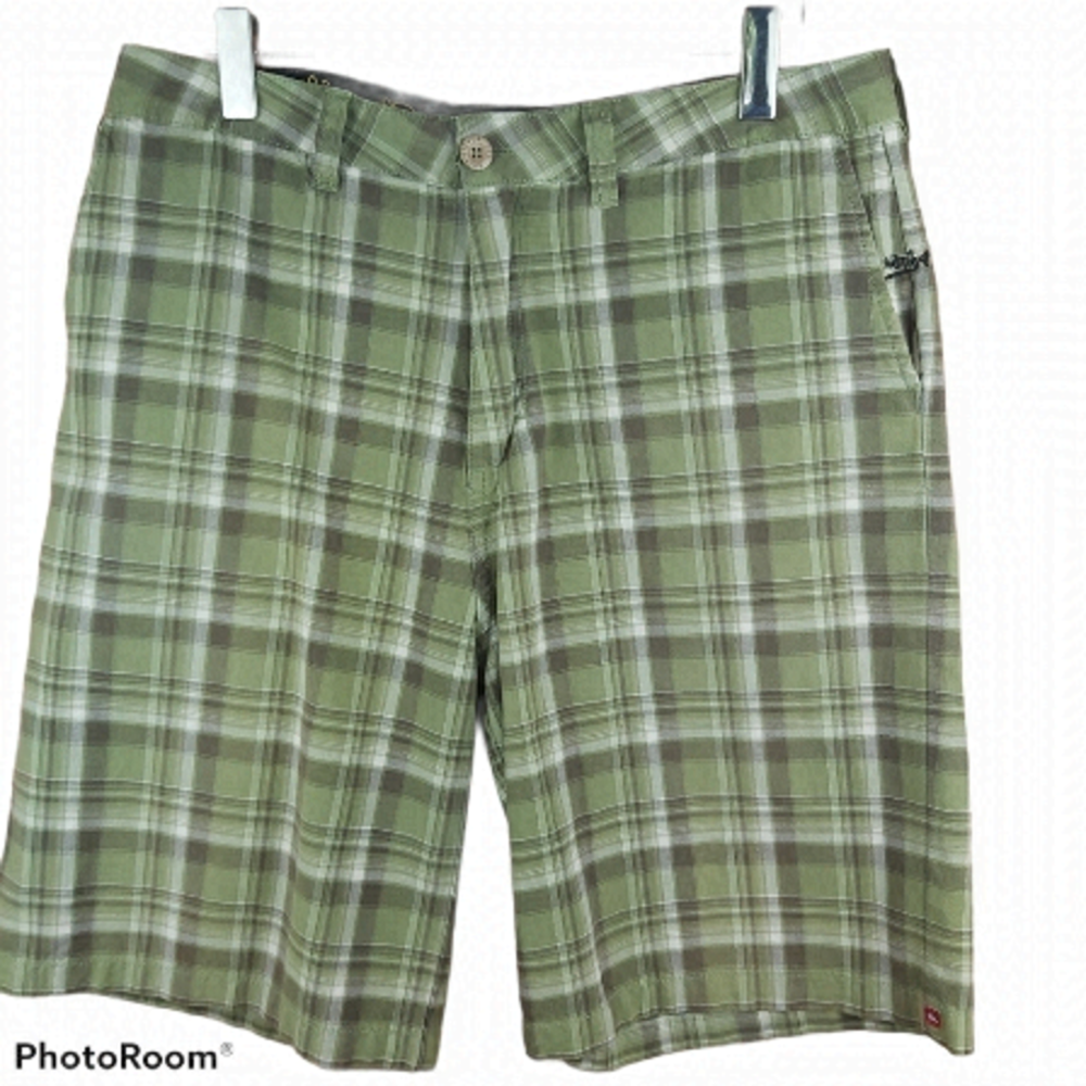 𝅺🍄3/50$🍄 QUICKSILVER plaid bermuda shorts sz 34